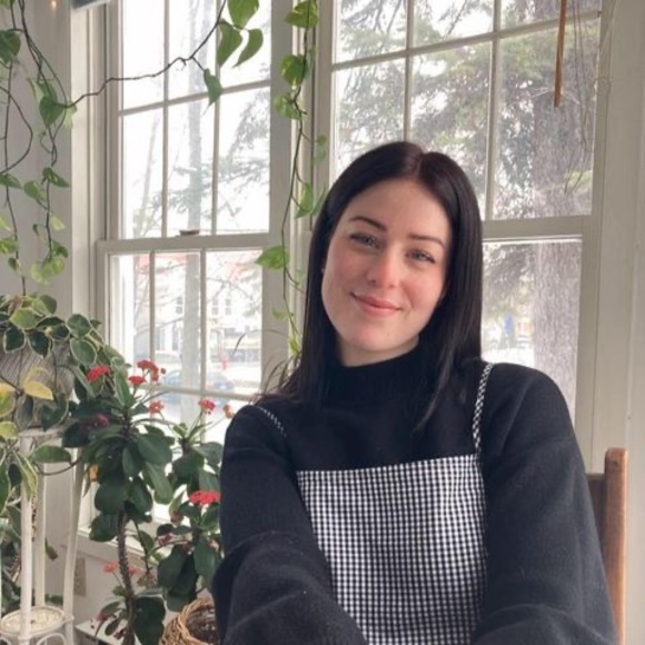 Meet your Posher, Eléonore - Picture 1 of 1